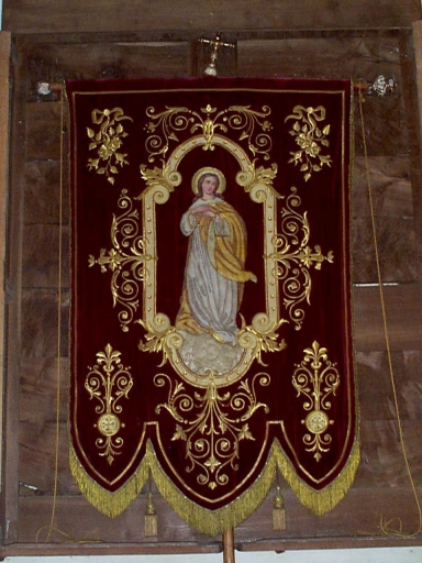 Armoire à bannières
