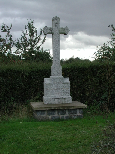 Croix de chemin, le Petit Vau (Gennes-sur-Seiche)