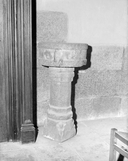 Bénitier (de milieu), église paroissiale Saint-Léonard (Fougères)