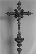 Croix de procession, église paroissiale Saint-Jean-Baptiste (Plourac'h)
