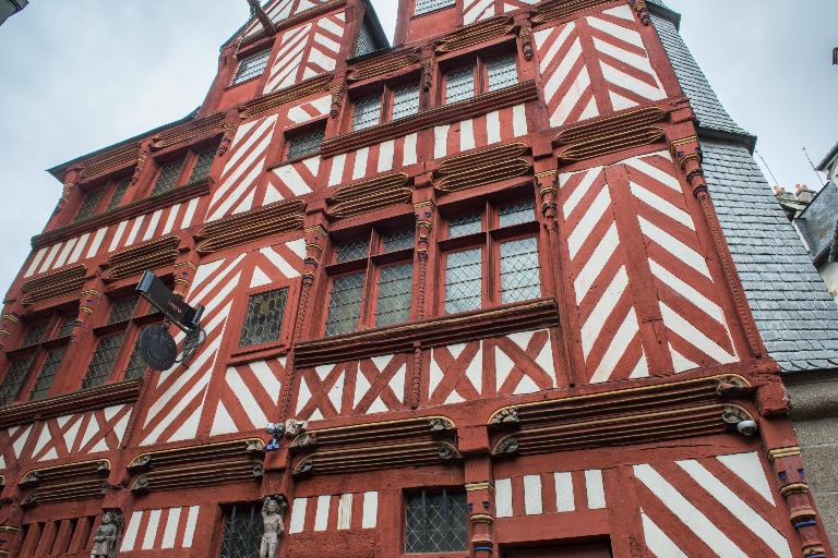 Maison du 16e siècle, dite Maison du Guesclin, 3 rue Saint-Guillaume (Rennes)