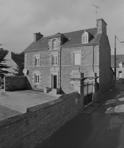 Presbytère (La Ferrière fusionnée en Plémet en 2016)