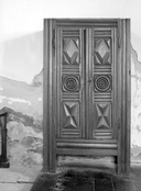 Armoire de sacristie, chapelle Saint-Maur (Ploërmel)