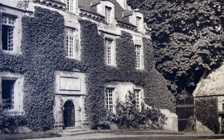 Château de la Conninais (Taden)