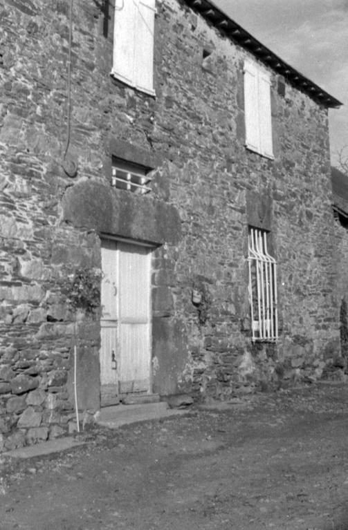 Manoir, la Rivière Breton (Saulnières)