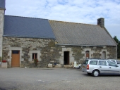 Ferme 2, Nénez (Pluméliau fusionnée en Pluméliau-Bieuzy en 2019)