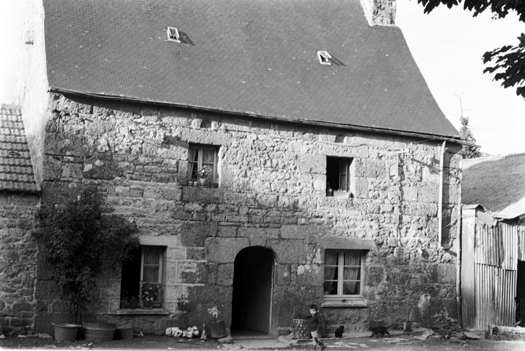 Les maisons et fermes sur la commune de Bulat-Pestivien