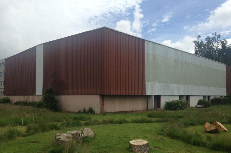 Gymnase du lycée Jean Moulin, rue du Vau Gicquel (Saint-Brieuc)