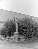 Croix monumentale, Kervriec (Pouldreuzic)
