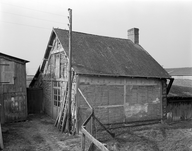 Atelier de menuisier (Erbrée)