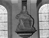 Groupe sculpté : Vierge de Pitié, église paroissiale Saint-Eneour (Plonéour-Lanvern)