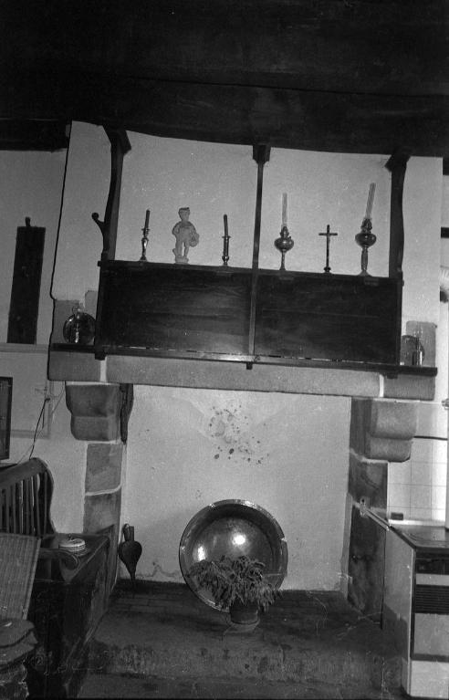 Ensemble de mobilier domestique (Minihy-Tréguier)
