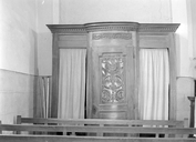 Confessionnal, église paroissiale Saint Michel (Monteneuf)