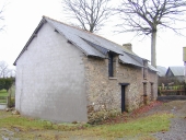 Alignement de maisons, le Breil aux Oyons (Pipriac)