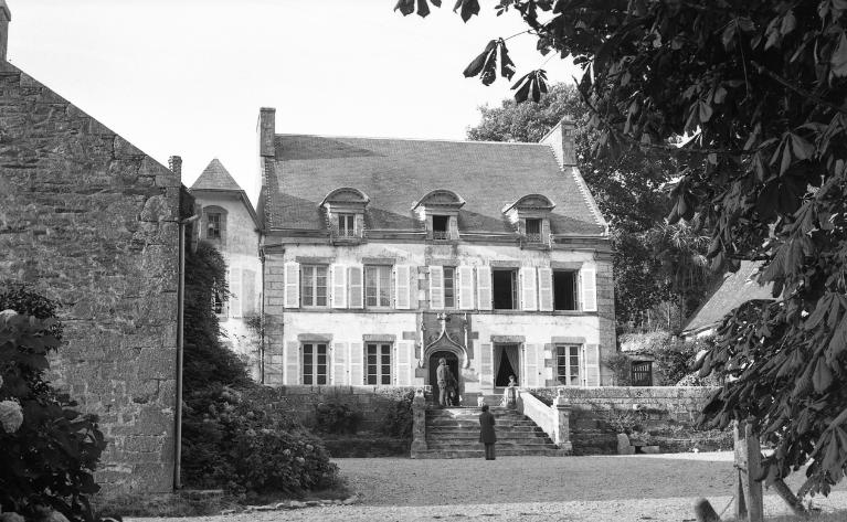 Manoir, Kervern (Douarnenez)