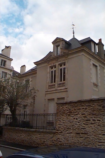 Hôtel, 27 rue George-Sand (Rennes)