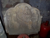 Bas-relief : Jésus et les docteurs (?)