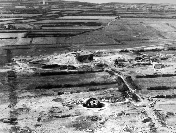 Batterie d'artillerie de côte Graf Spee (Re 303), à l'ouest de Lochrist (Le Conquet)