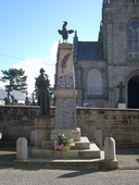 Monument aux morts (Plounérin)