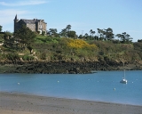 Maison dite château de Barbe-Brûlée et école Hériot, la Barbe Brûlée (Cancale)