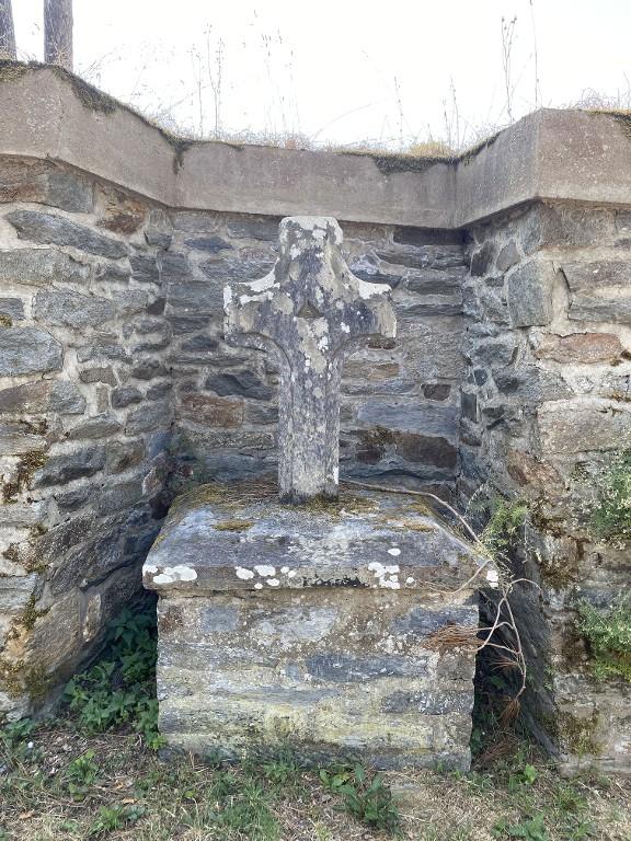 Croix de chemin, Tréhat (Glénac fusionnée en La Gacilly en 2017)