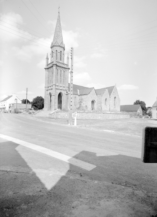 Eglise paroissiale Saint Adrien (Persquen)