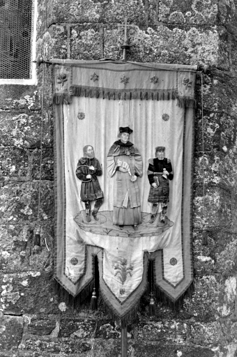 Bannière de procession : Saint Yves de Tréguier, chapelle de Lannégant (Lanrivain)