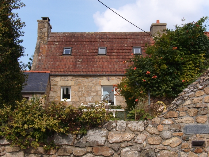 Maison, Placen-Amic (Penvénan)