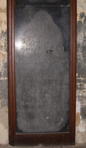 Dalle funéraire de l'abbé Joseph Toubon