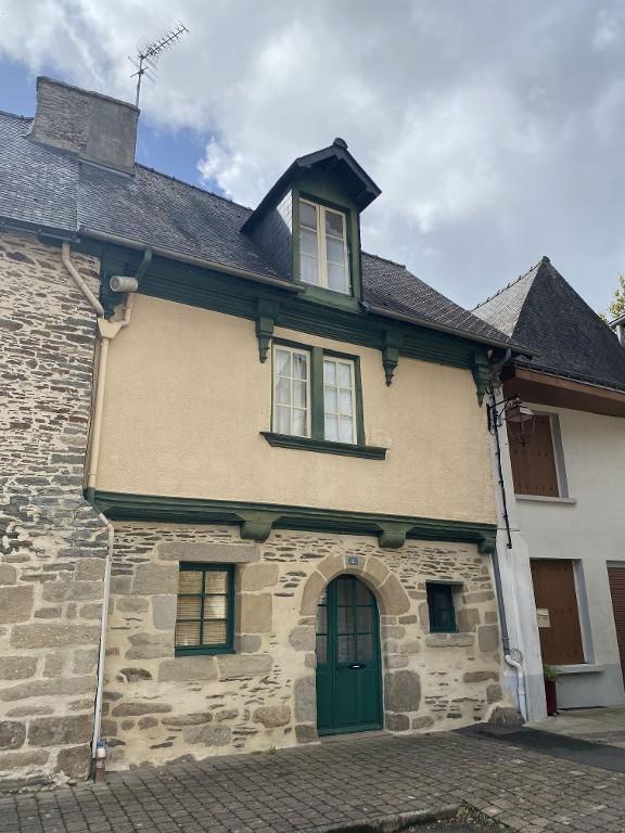 Maison, 4 place de la Résistance (Josselin)