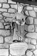 Statue (d'applique, petite nature) : sainte, chapelle Saint-Michel (Glomel)