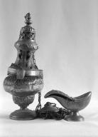 Encensoir, navette à encens, église paroissiale Saint-Justin (Guiler-sur-Goyen)