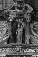Statue de la Vierge à l'Enfant, église paroissiale Saint-Martin (Javené)
