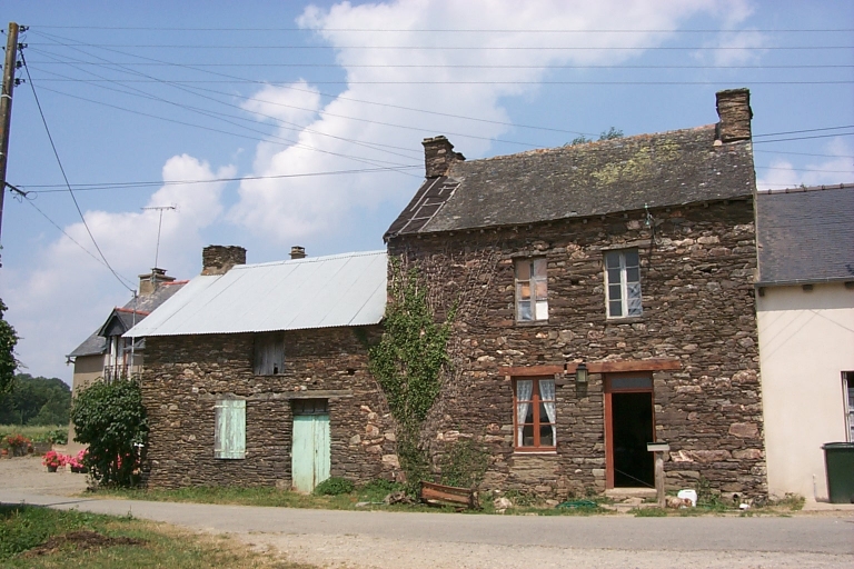 Maison, la Basse Bouessière (Campel fusionnée en Val d'Anast en 2017)