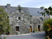 Maison dite ancien presbytère, Saint-Cadou (Sizun)