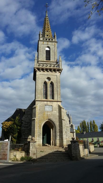 Église paroissiale Saint-Pierre Saint-Paul, rue du Presbytère (Kergrist)