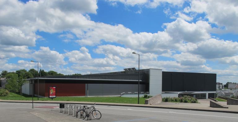 Complexe sportif de la Vigne, rue des Moulins (Thorigné-Fouillard)