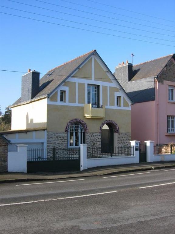 Maison, 63 avenue 4 août 1944 (Vannes)