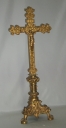 Garniture d'autel : croix et 4 chandeliers d'autel
