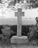 Croix de chemin, les Mottes (Saint-Juvat)
