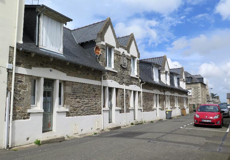 Ensemble de quatre immeubles à logements dits "maisons ouvrières", rues Pasteur et Jean-Jaurès (Tréguier)