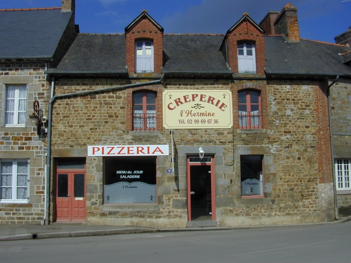 Maison, 10 avenue Alexis Rey (Montreuil-sur-Ille)