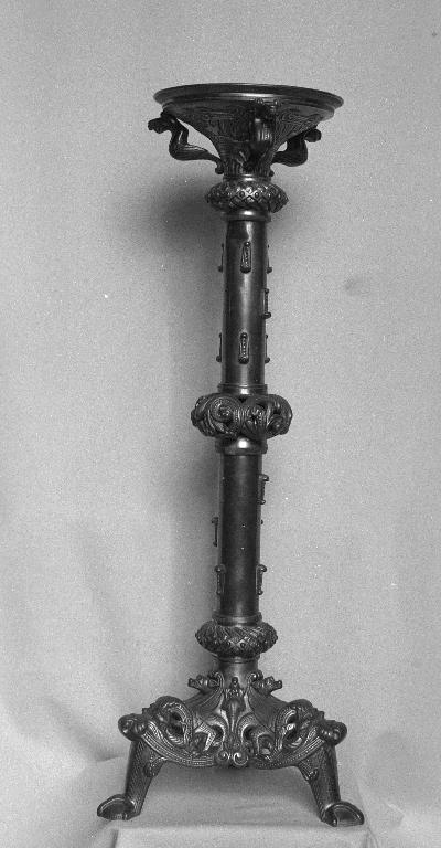 Chandelier, église Saint-Jean-Baptiste du Temple (Carentoir)