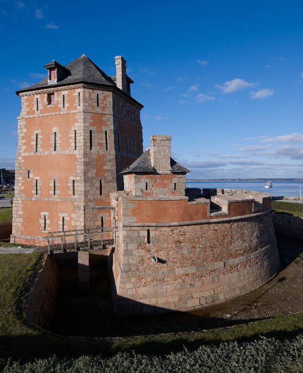 Présentation de l'inventaire thématique : fortifications littorales (17e-20e siècles)